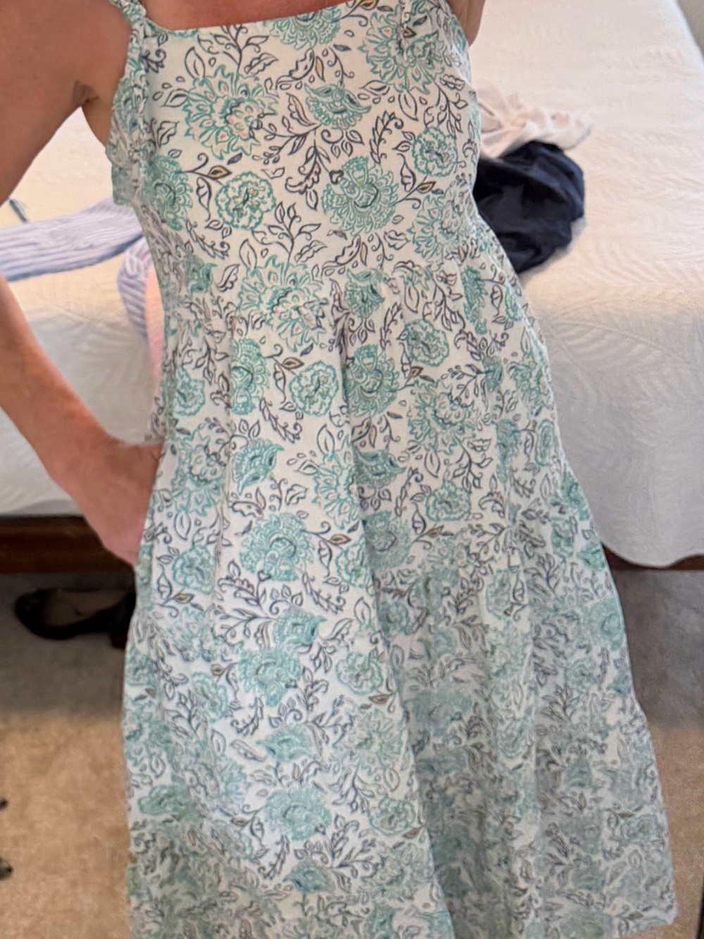 C & C Floral Print Sleeveless Midi Dress with pockets